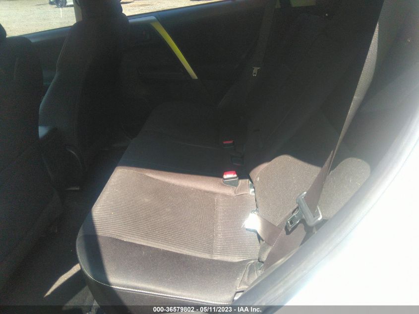 2013 TOYOTA RAV4 XLE - JTMRFREV0DD026479