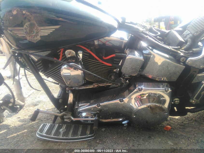 2001 HARLEY-DAVIDSON FLSTFI - 1HD1BXB1X1Y077120