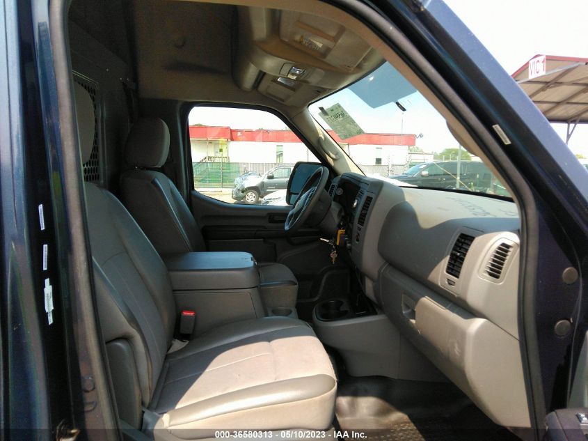 2016 NISSAN NV SV 1N6BF0LY0GN814359