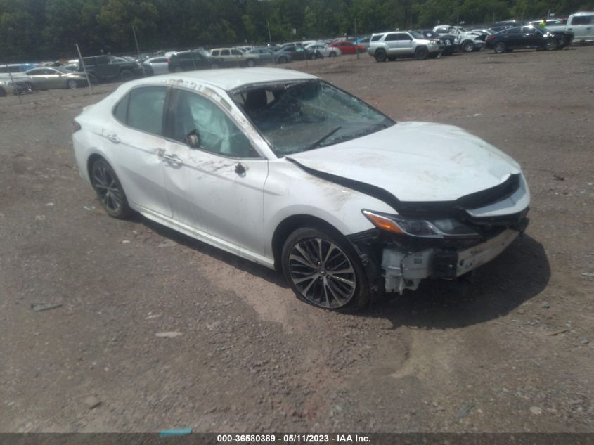 2018 TOYOTA CAMRY LE/SE/XLE/L - 4T1B11HK9JU567895