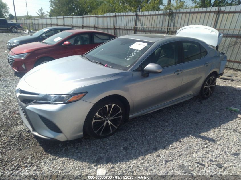 2018 TOYOTA CAMRY LE/SE/XLE/L - 4T1B11HK8JU658897