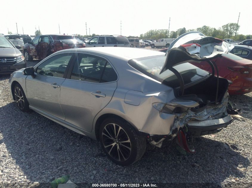 2018 TOYOTA CAMRY LE/SE/XLE/L - 4T1B11HK8JU658897