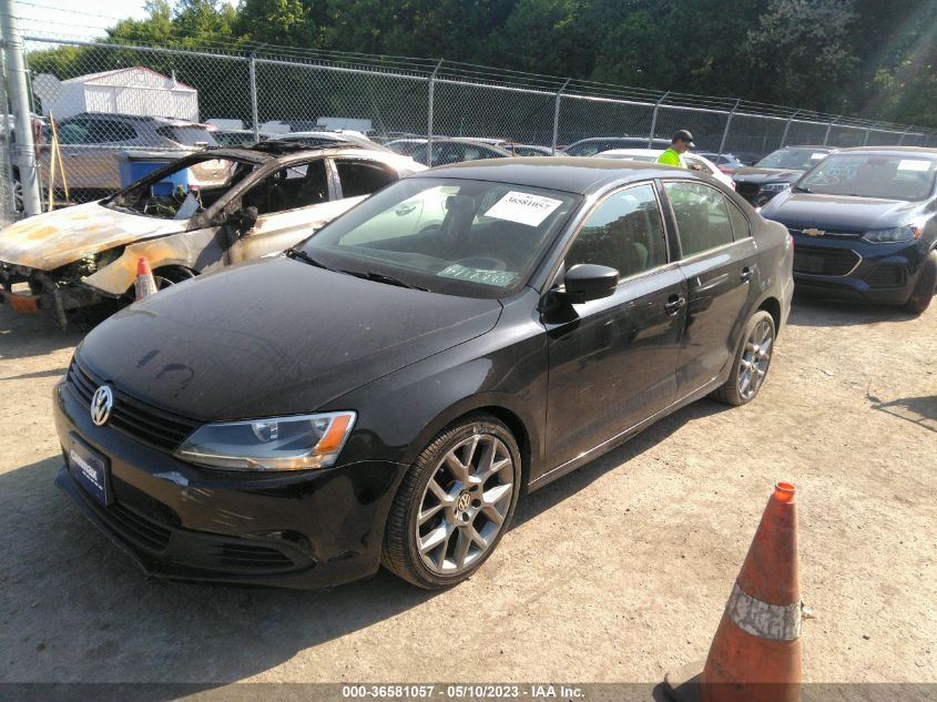 2013 VOLKSWAGEN JETTA SEDAN S - 3VW2K7AJXDM361545