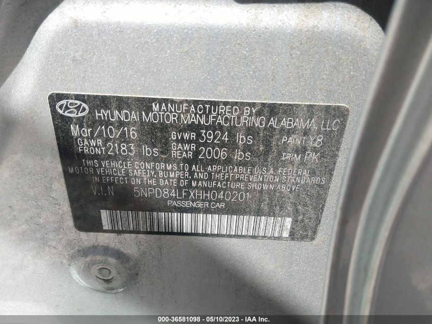 2017 HYUNDAI ELANTRA LIMITED - 5NPD84LFXHH040201