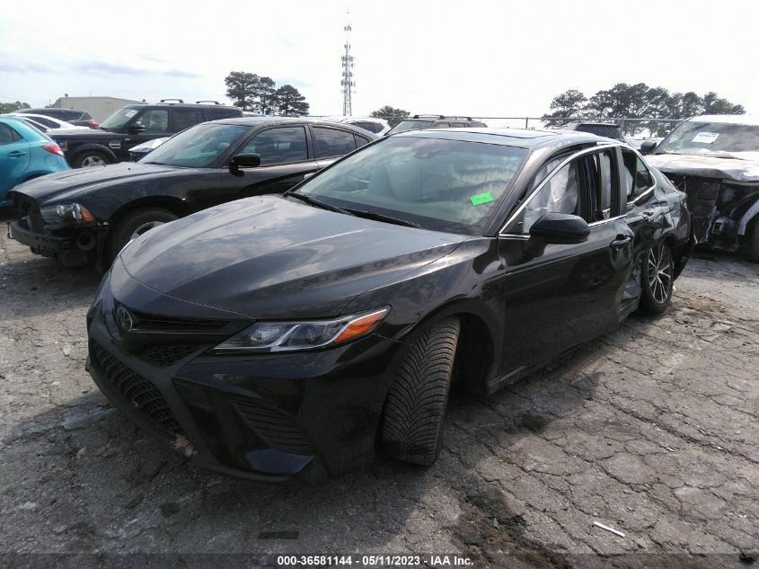 2018 TOYOTA CAMRY LE/SE/XLE/L - 4T1B11HKXJU668377