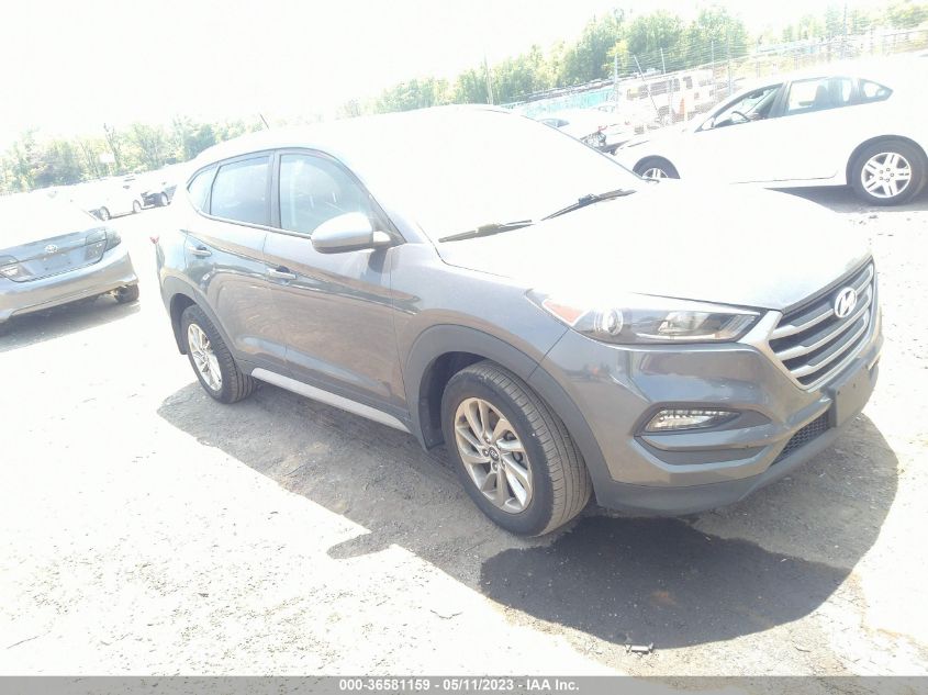 2017 HYUNDAI TUCSON SE - KM8J3CA46HU575198