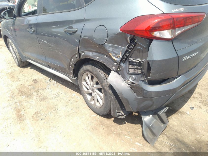 2017 HYUNDAI TUCSON SE - KM8J3CA46HU575198