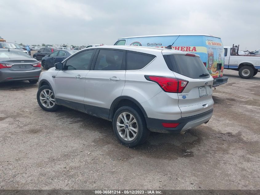 2019 FORD ESCAPE SE - 1FMCU0GD8KUA34088