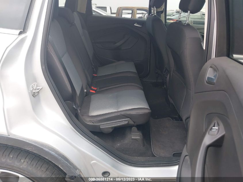 2019 FORD ESCAPE SE - 1FMCU0GD8KUA34088