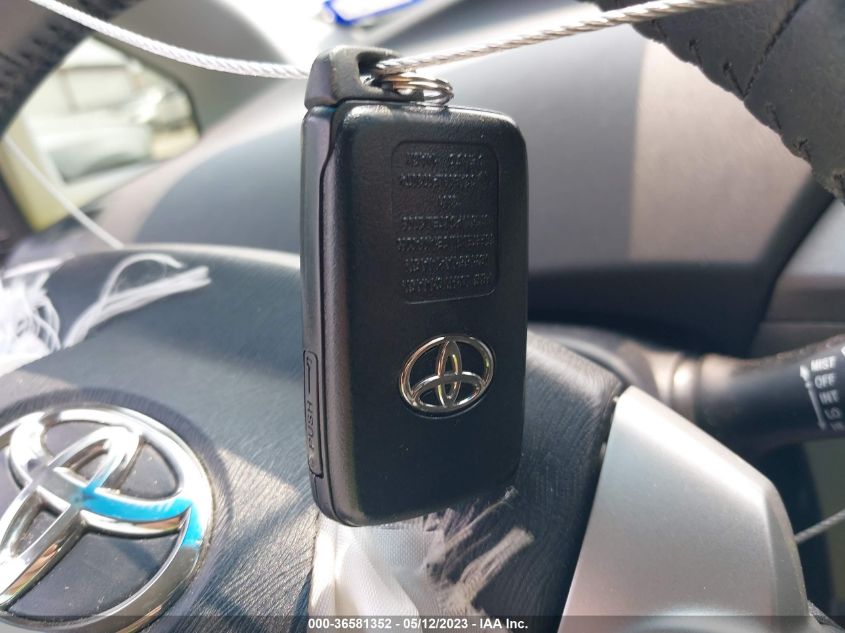 2015 TOYOTA PRIUS FOUR - JTDKN3DU2F1939985