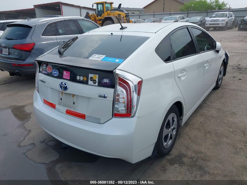 2015 TOYOTA PRIUS FOUR - JTDKN3DU2F1939985