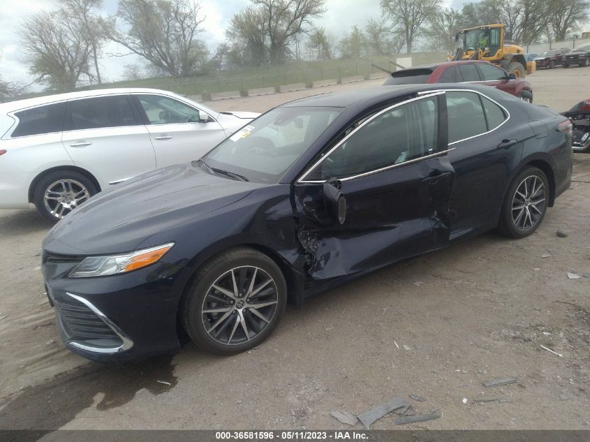 2022 TOYOTA CAMRY HYBRID XLE - 4T1F31AK4NU587726