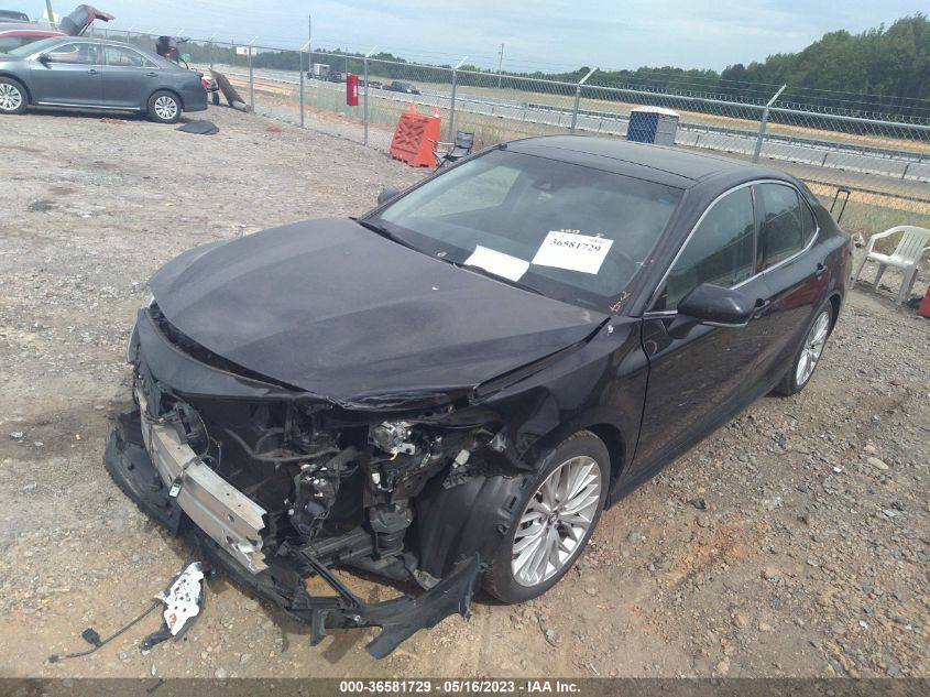 2018 TOYOTA CAMRY LE/SE/XLE/L - 4T1B11HK3JU056067