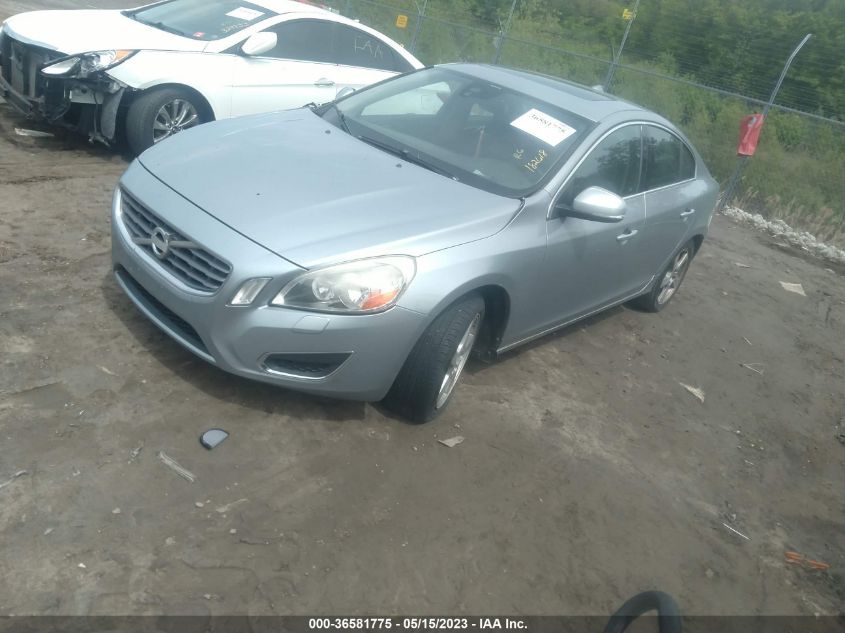 2013 VOLVO S60 T5 - YV1612FS7D2182618