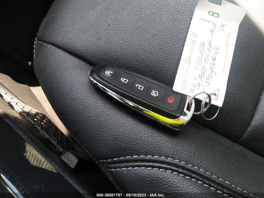 2016 FORD ESCAPE TITANIUM - 1FMCU9J9XGUC91415