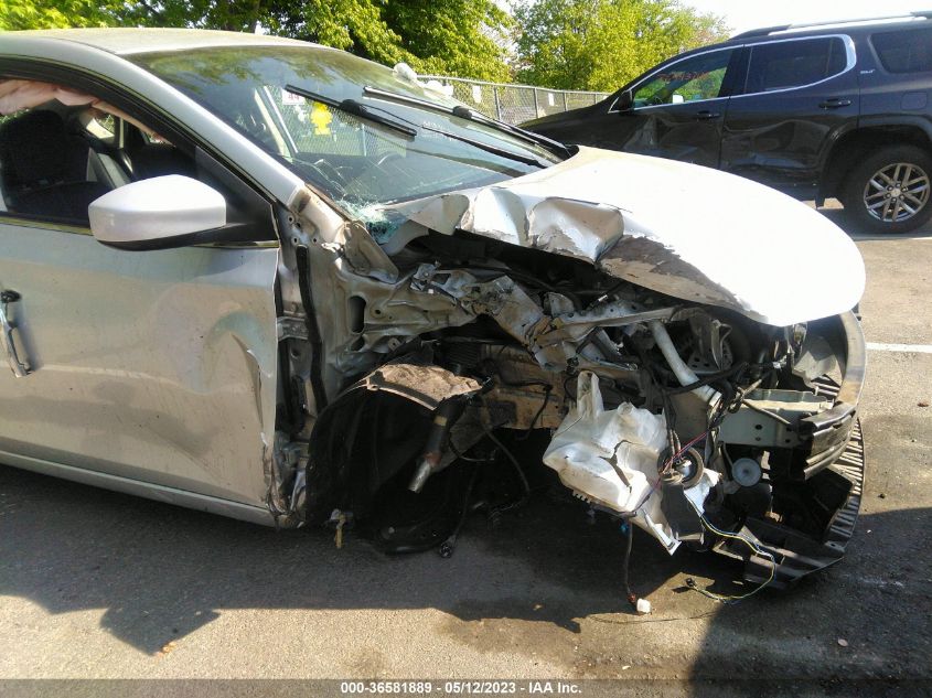 2016 NISSAN SENTRA SR/SL/S/SV/FE+ S - 3N1AB7AP2GL646983