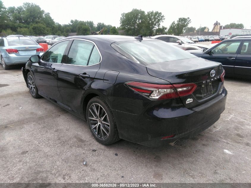2022 TOYOTA CAMRY HYBRID XLE - 4T1F31AK0NU573869