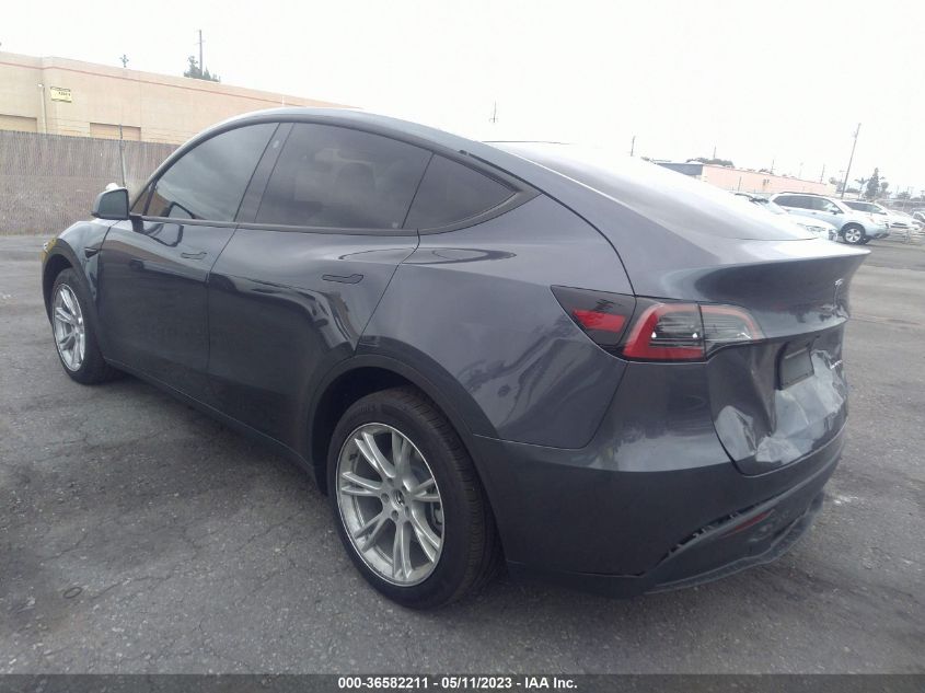 2023 TESLA MODEL Y LONG RANGE - 7SAYGDEE7PF597964