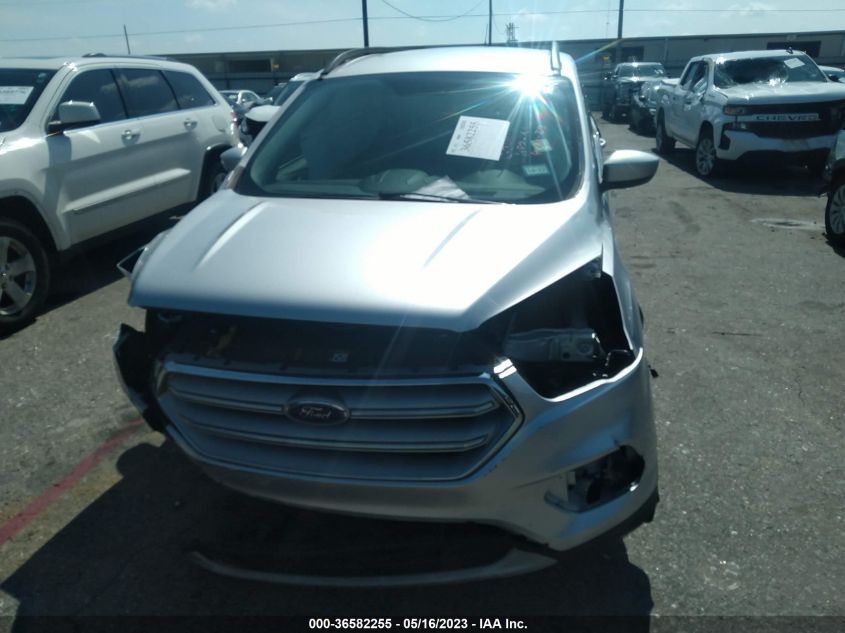 2018 FORD ESCAPE SE - 1FMCU9GDXJUB45714