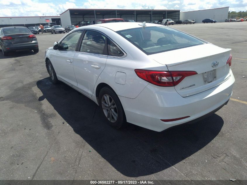 2016 HYUNDAI SONATA 2.4L SE - 5NPE24AF0GH339087