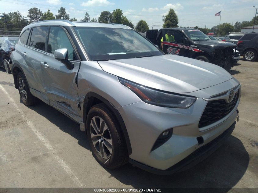 2021 TOYOTA HIGHLANDER XLE - 5TDGZRBH5MS155089