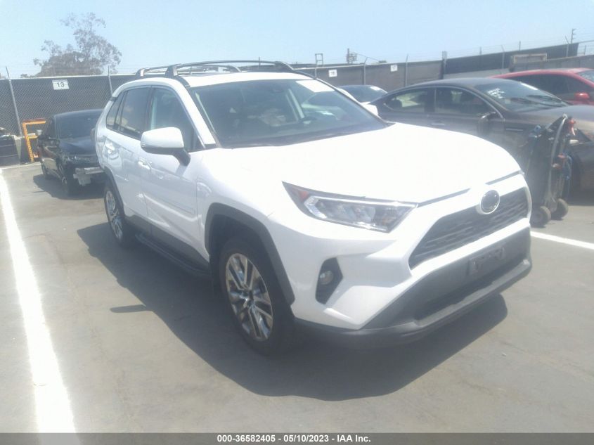 2019 TOYOTA RAV4 XLE PREMIUM - 2T3C1RFV4KC017112