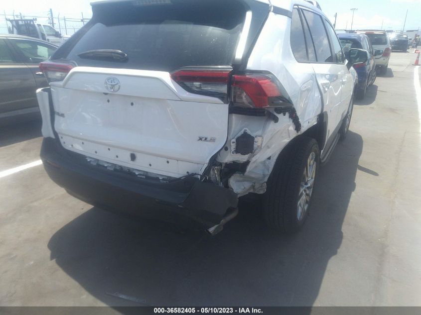2019 TOYOTA RAV4 XLE PREMIUM - 2T3C1RFV4KC017112