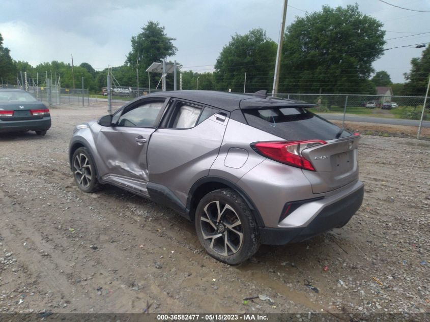 JTNKHMBX1L1072323 Toyota C-HR LE/XLE/LIMITED 3