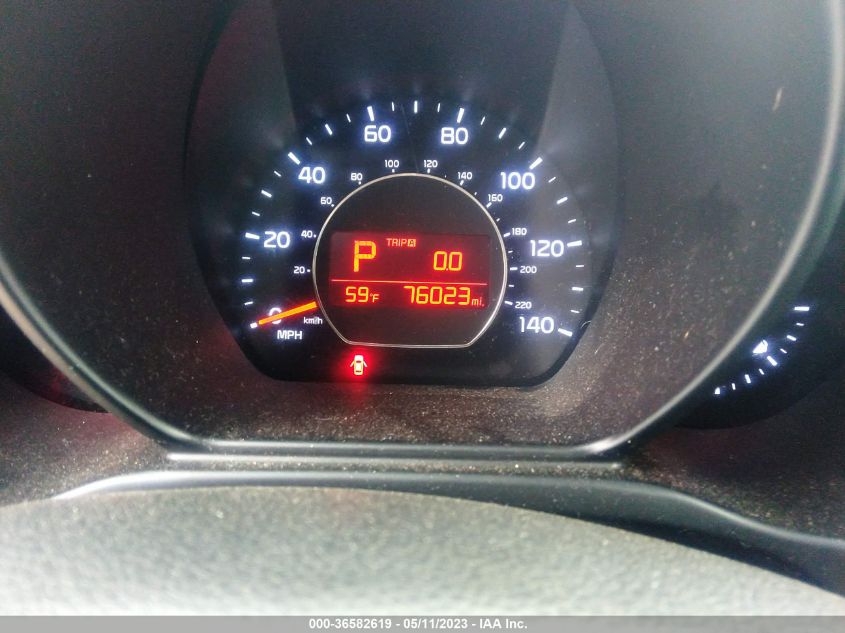 2014 KIA SOUL + - KNDJP3A51E7711409