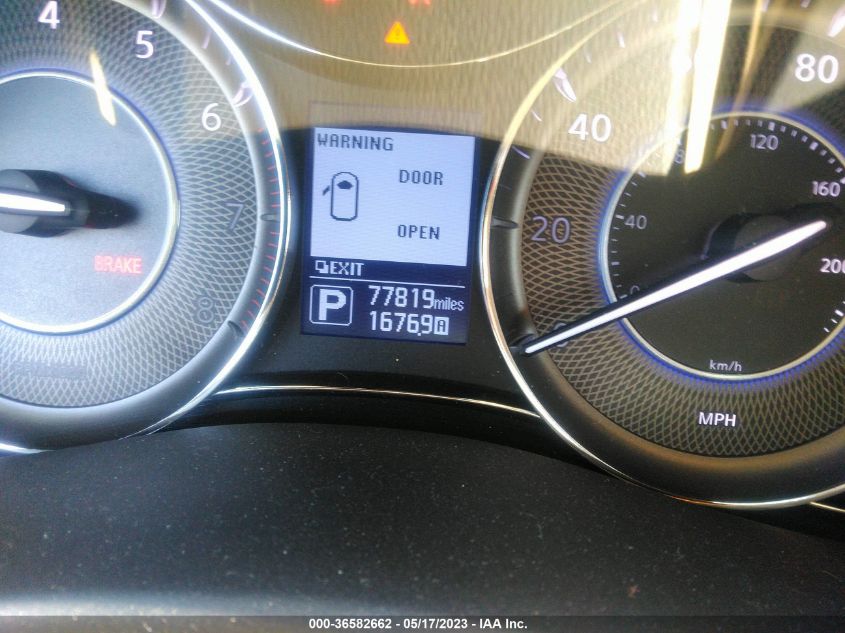 2017 INFINITI QX80 - JN8AZ2NE8H9159175