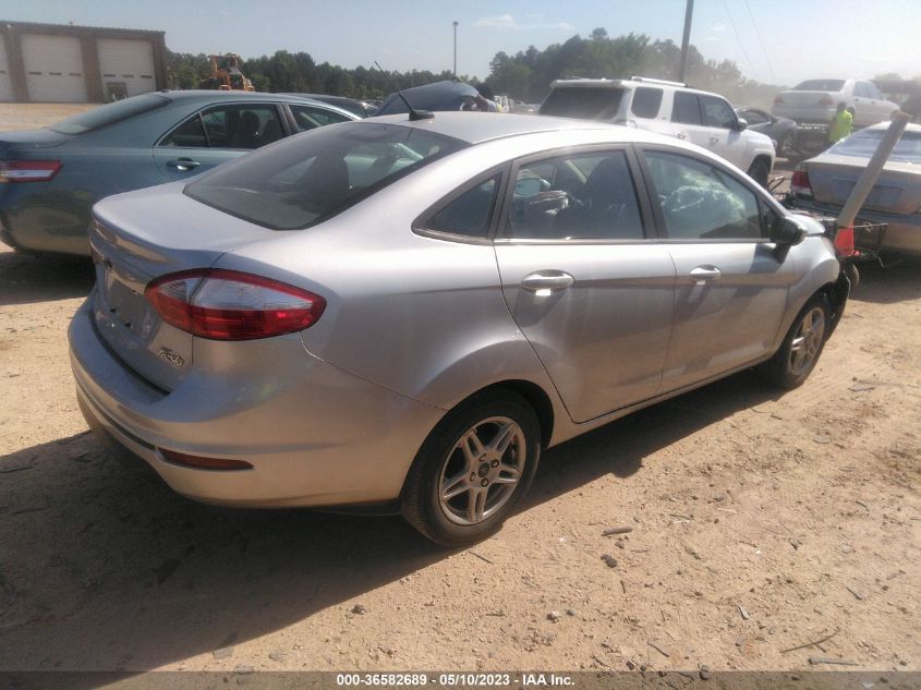 2018 FORD FIESTA SE - 3FADP4BJXJM145058