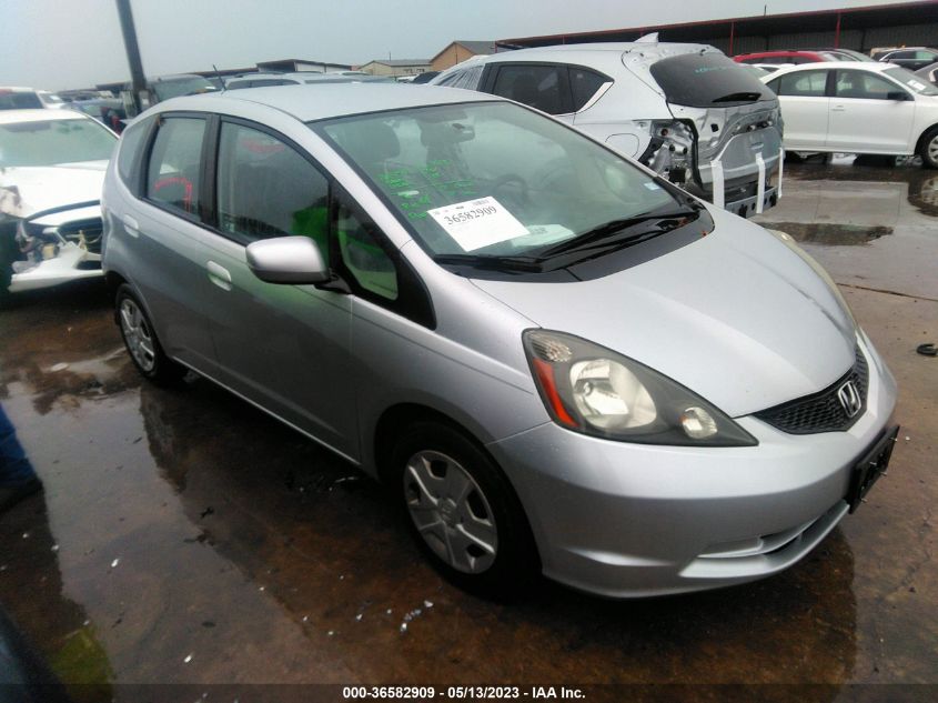 2013 HONDA FIT - JHMGE8H32DC060006