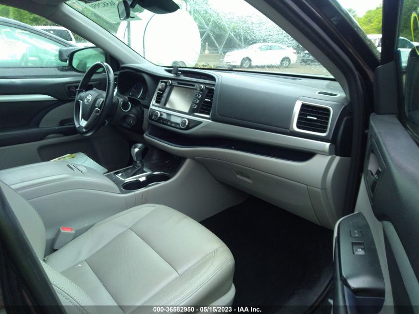 2018 TOYOTA HIGHLANDER LE - 5TDBZRFH7JS857074