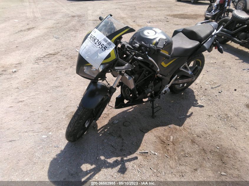 2015 HONDA CBR300 R MLHNC5101F5101128