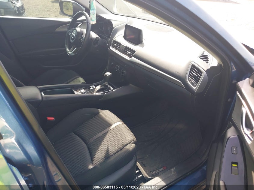 VIN 3MZBN1V75JM222468 2018 MAZDA MAZDA3 GS