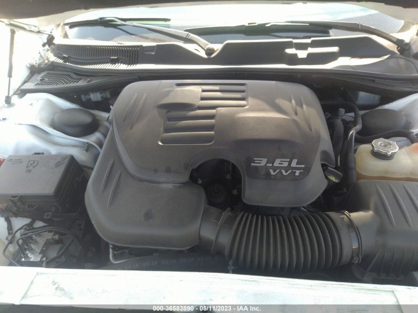 2019 DODGE CHALLENGER SXT - 2C3CDZAG1KH739611