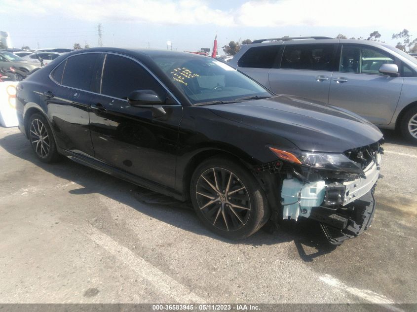2021 TOYOTA CAMRY SE - 4T1G11AKXMU564993