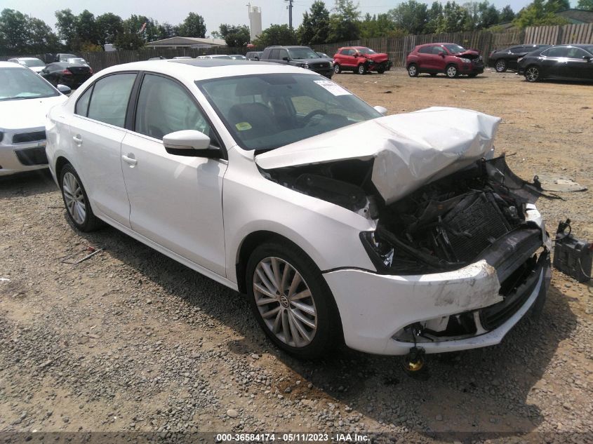 2014 VOLKSWAGEN JETTA SEDAN SEL - 3VWL17AJ3EM324619