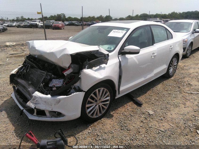 2014 VOLKSWAGEN JETTA SEDAN SEL - 3VWL17AJ3EM324619
