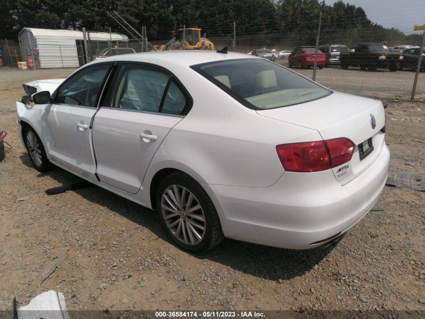 2014 VOLKSWAGEN JETTA SEDAN SEL - 3VWL17AJ3EM324619