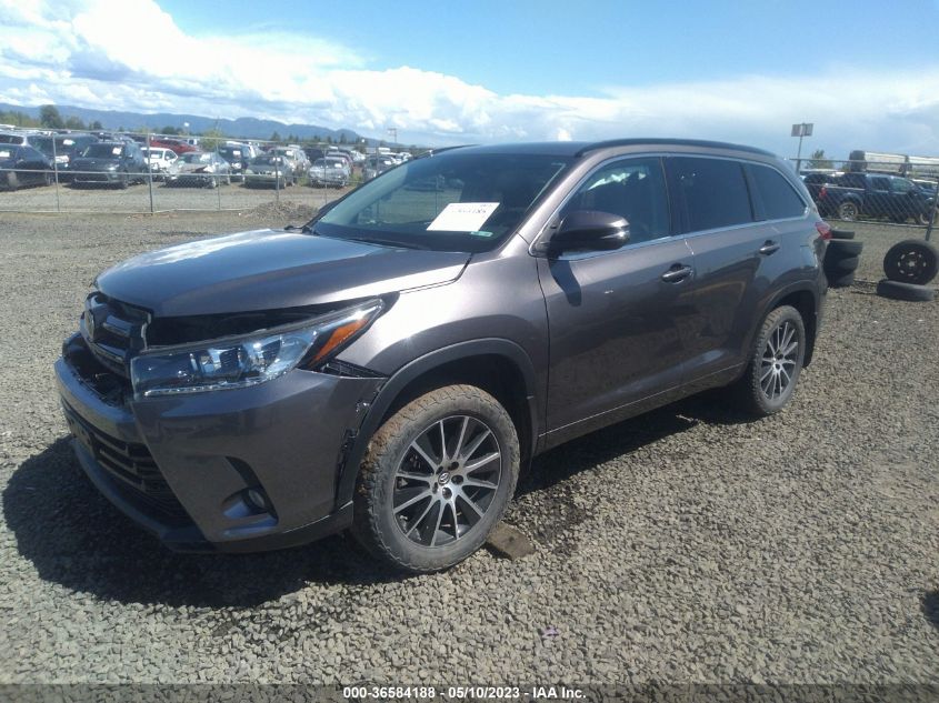 2017 TOYOTA HIGHLANDER SE - 5TDJZRFH2HS397361
