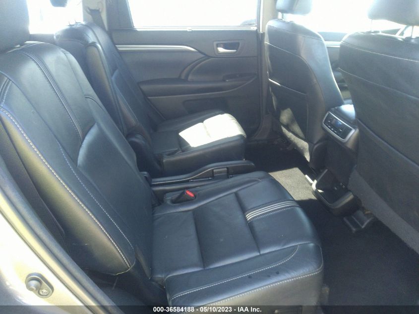 2017 TOYOTA HIGHLANDER SE - 5TDJZRFH2HS397361
