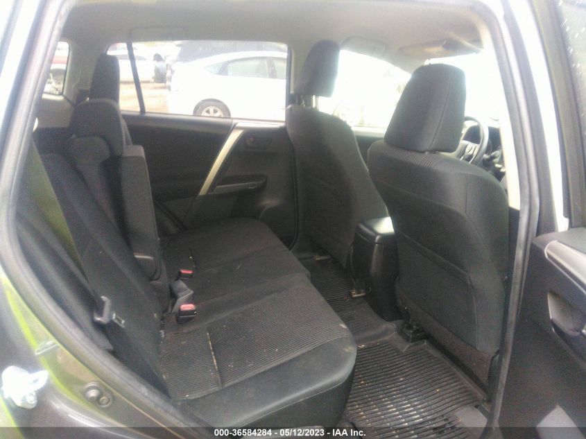 2018 TOYOTA RAV4 LE - JTMBFREV5JJ747007
