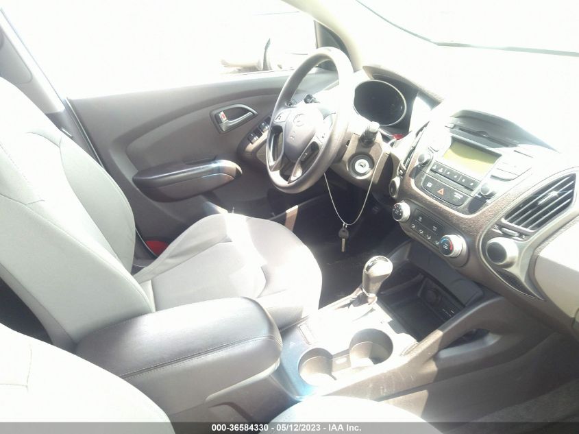 2015 HYUNDAI TUCSON GLS - KM8JT3AF9FU004982