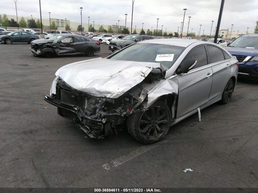 2014 HYUNDAI SONATA SE - 5NPEC4AB8EH893520