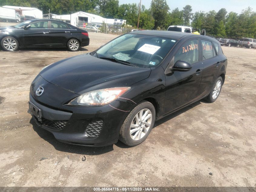 2013 MAZDA MAZDA3 I GRAND TOURING - JM1BL1M76D1724546