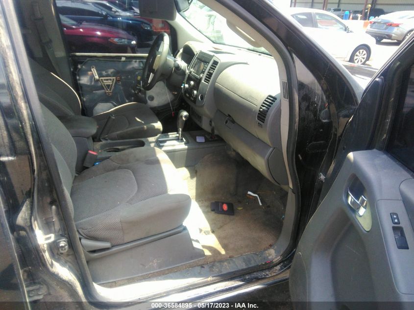 2018 NISSAN FRONTIER SV V6 - 1N6AD0ER4JN724551