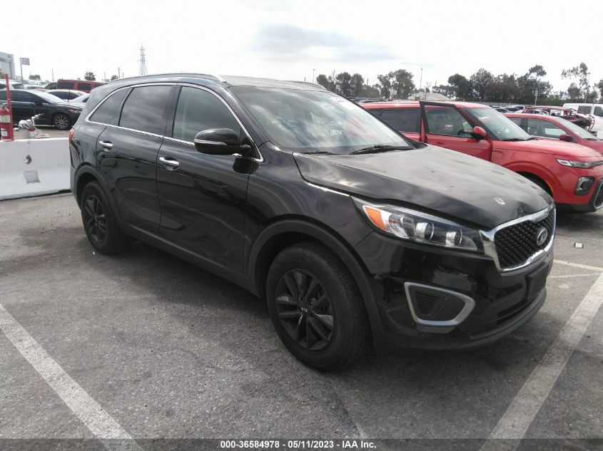 2018 KIA SORENTO LX - 5XYPG4A31JG339632