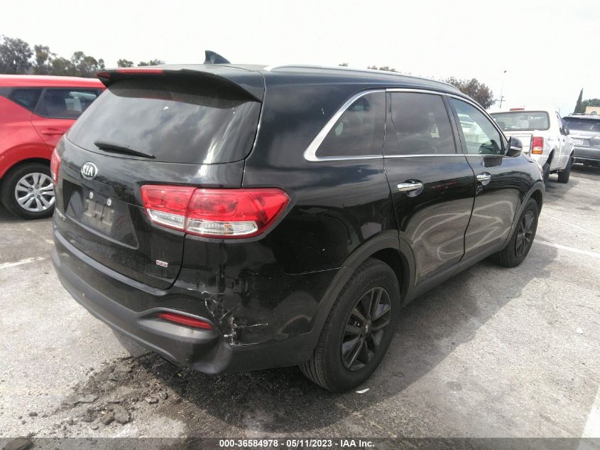 2018 KIA SORENTO LX - 5XYPG4A31JG339632