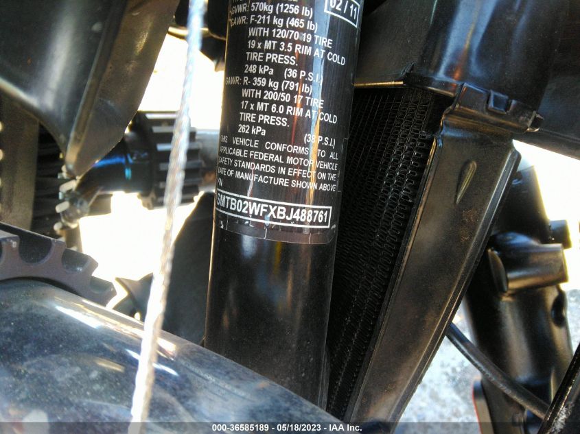 2011 TRIUMPH MOTORCYCLE THUNDERBIRD STORM - SMTB02WFXBJ488761